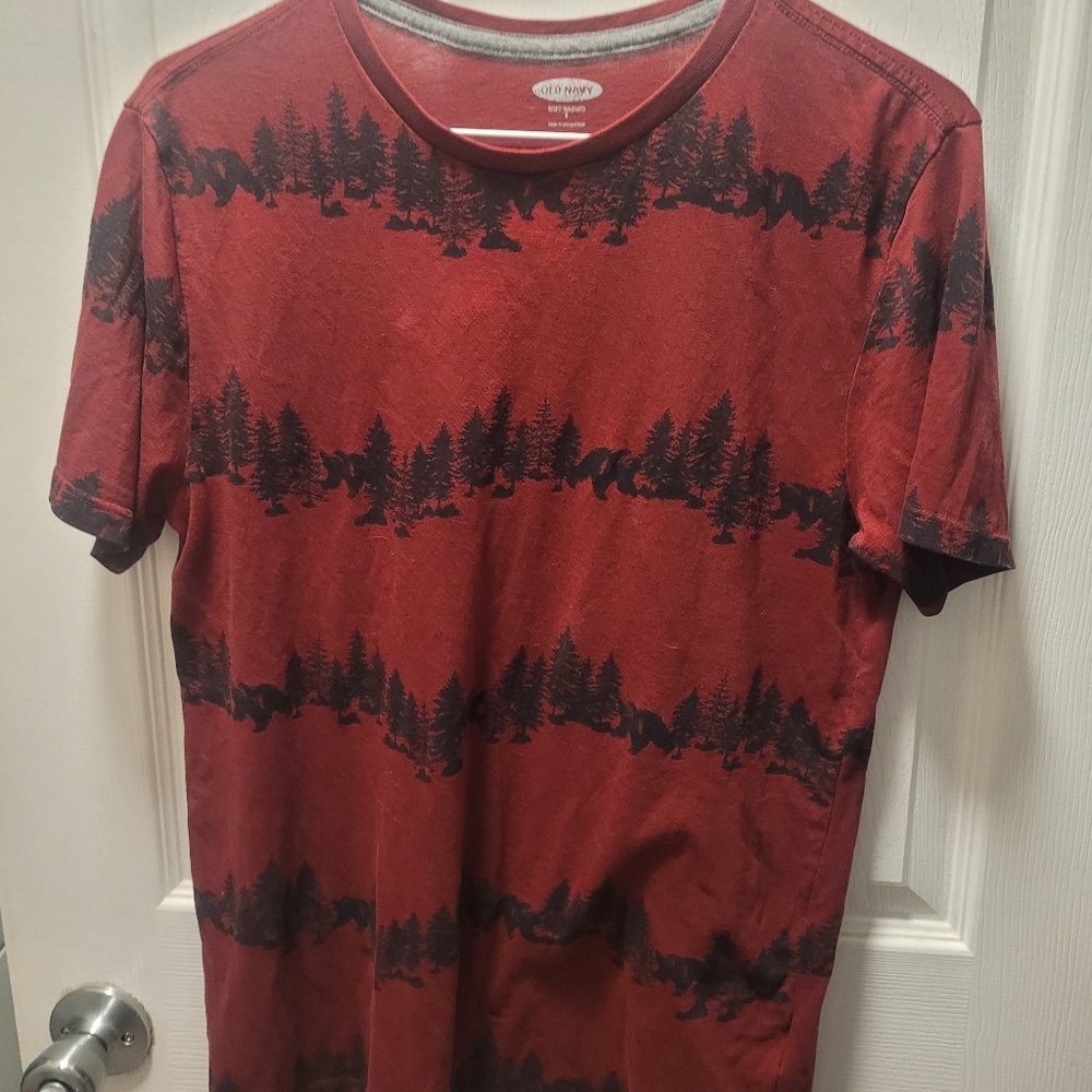 Old Navy Tshirt